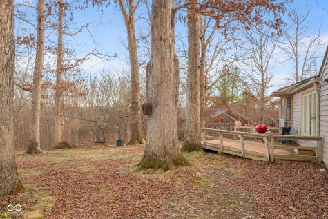 575 Artist Drive Nashville IN 47448