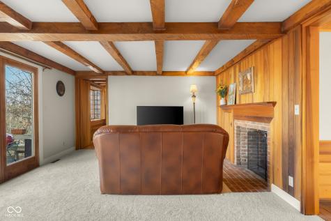 575 Artist Drive Nashville IN 47448