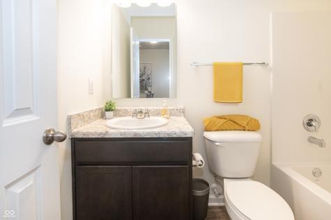 3658 Berkdale Drive Columbus IN 47203
