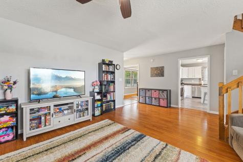 6414 Winslow Drive Indianapolis IN 46237