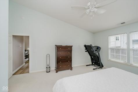 10439 Secretariat Drive Indianapolis IN 46234