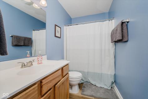 10439 Secretariat Drive Indianapolis IN 46234