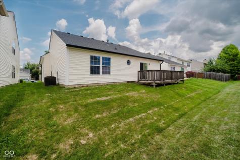 10439 Secretariat Drive Indianapolis IN 46234