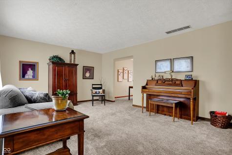 7344 Monon Circle Indianapolis IN 46256