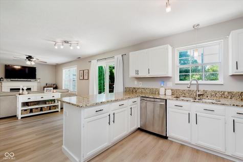 11176 Harrington Lane Fishers IN 46038