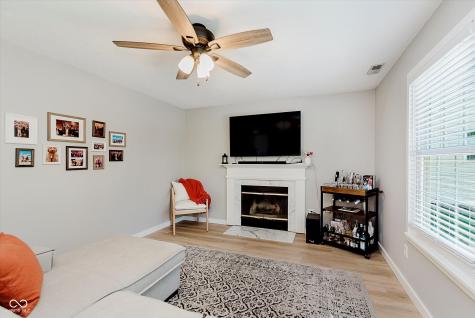 11176 Harrington Lane Fishers IN 46038