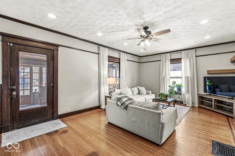 875 S 9th Street Noblesville IN 46060