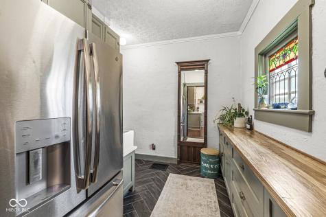875 S 9th Street Noblesville IN 46060