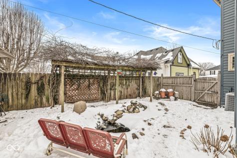 875 S 9th Street Noblesville IN 46060
