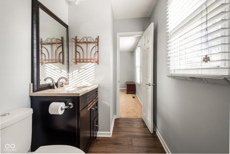 5627 E Homestead Drive Columbus IN 47201