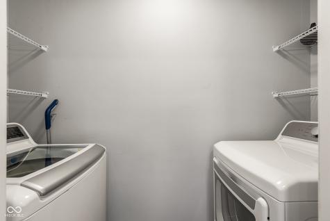 5627 E Homestead Drive Columbus IN 47201