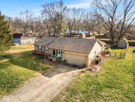 5627 E Homestead Drive Columbus IN 47201
