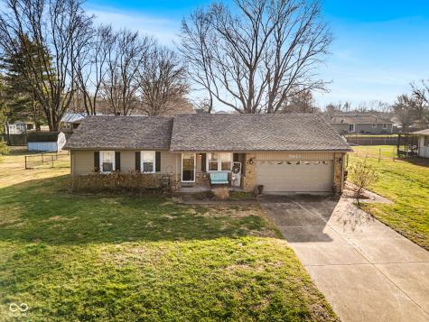 5627 E Homestead Drive Columbus IN 47201