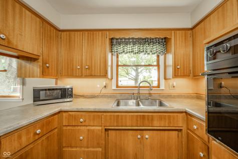4921 Pearl Street Anderson IN 46013