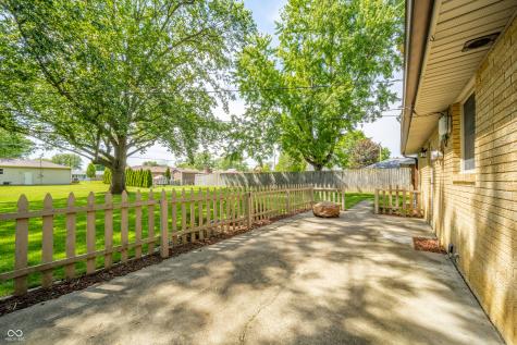 4921 Pearl Street Anderson IN 46013