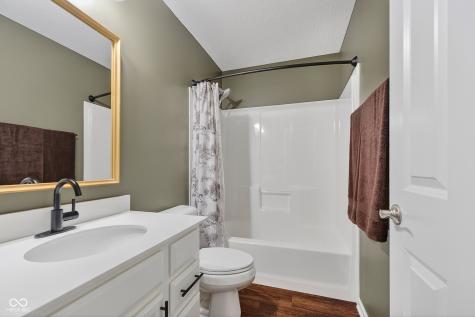14027 Short Stone Place Mccordsville IN 46055