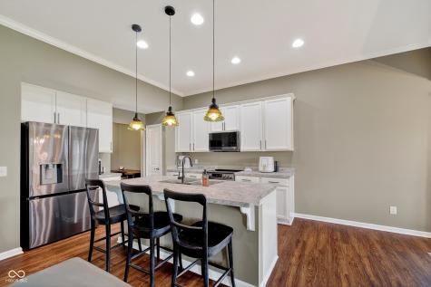 14027 Short Stone Place Mccordsville IN 46055