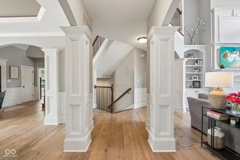 14668 Whispering Breeze Drive Fishers IN 46037