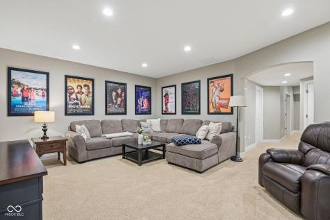 14668 Whispering Breeze Drive Fishers IN 46037