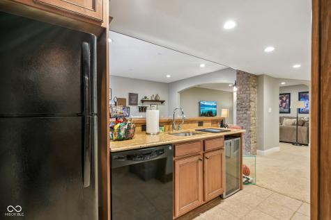 14668 Whispering Breeze Drive Fishers IN 46037