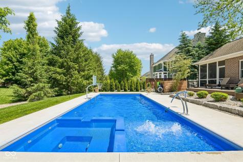 14668 Whispering Breeze Drive Fishers IN 46037