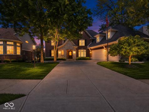 14668 Whispering Breeze Drive Fishers IN 46037