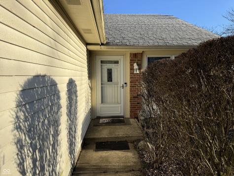 5730 Pemberly Drive Indianapolis IN 46221