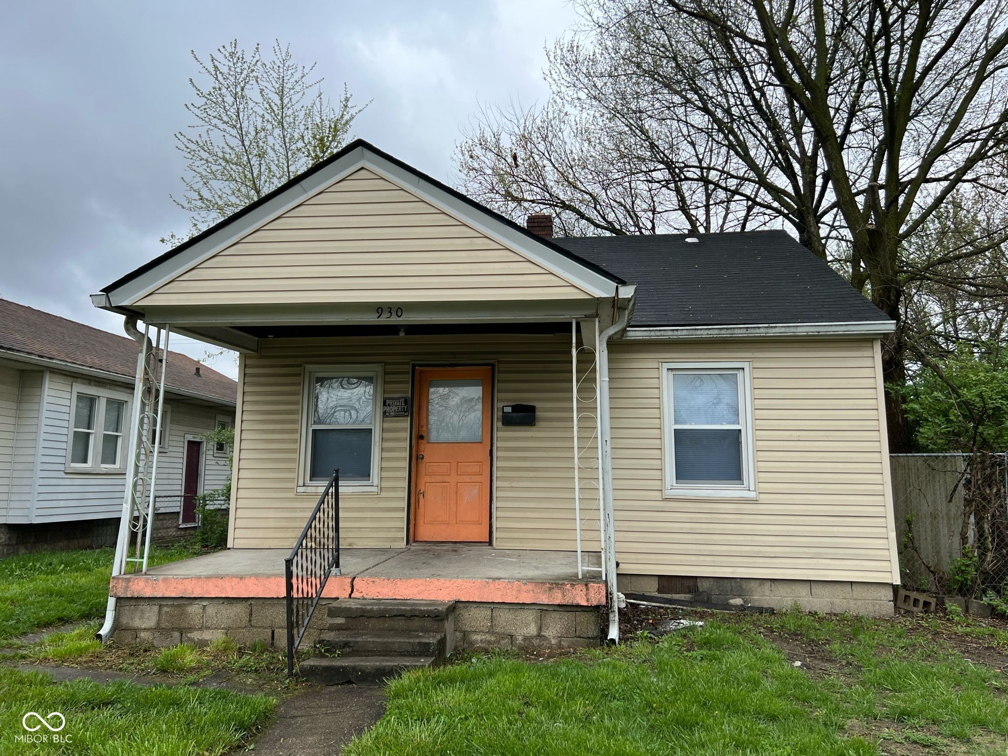 930 N Kealing Avenue Indianapolis IN 46201