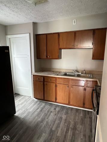 930 N Kealing Avenue Indianapolis IN 46201