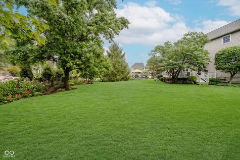 10266 Windward Pass Fishers IN 46037