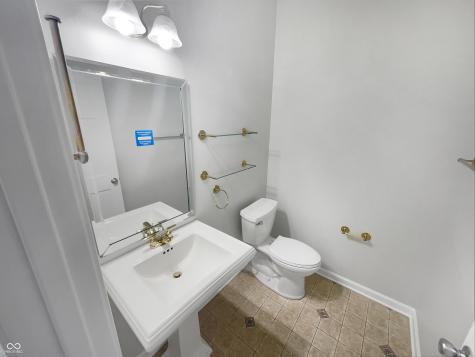 8358 Balmoral Drive Avon IN 46123