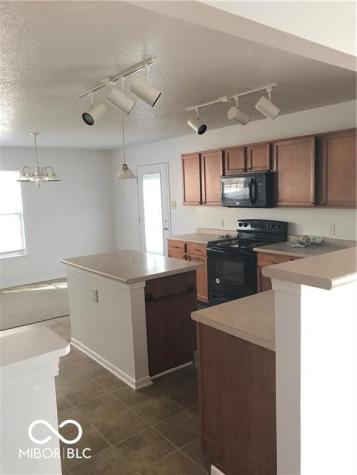 2897 Sentiment Lane Greenwood IN 46143