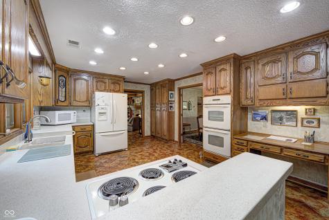 8855 Jules Lane Indianapolis IN 46278
