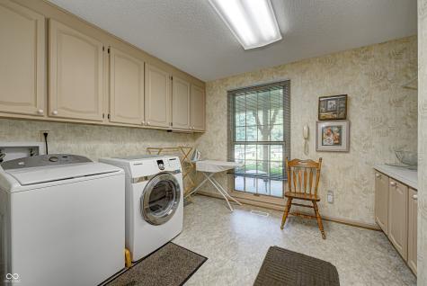 8855 Jules Lane Indianapolis IN 46278