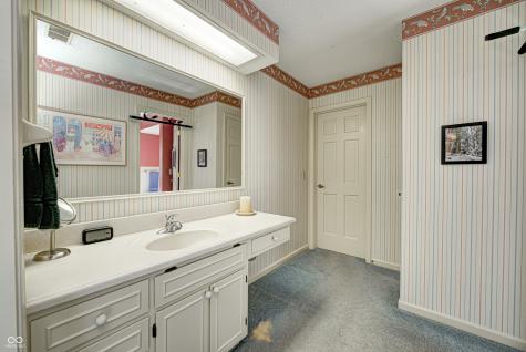 8855 Jules Lane Indianapolis IN 46278