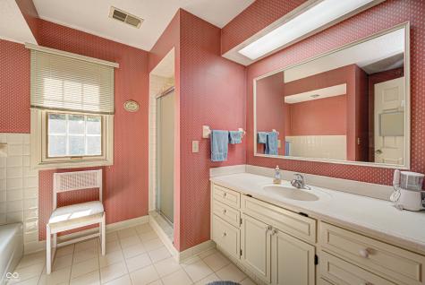 8855 Jules Lane Indianapolis IN 46278