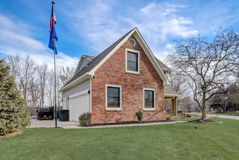 1494 Laurel Oak Drive Avon IN 46123