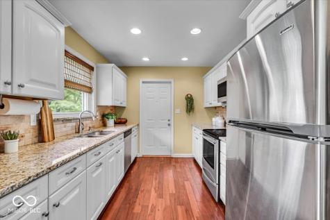 7316 Lesley Avenue Indianapolis IN 46250