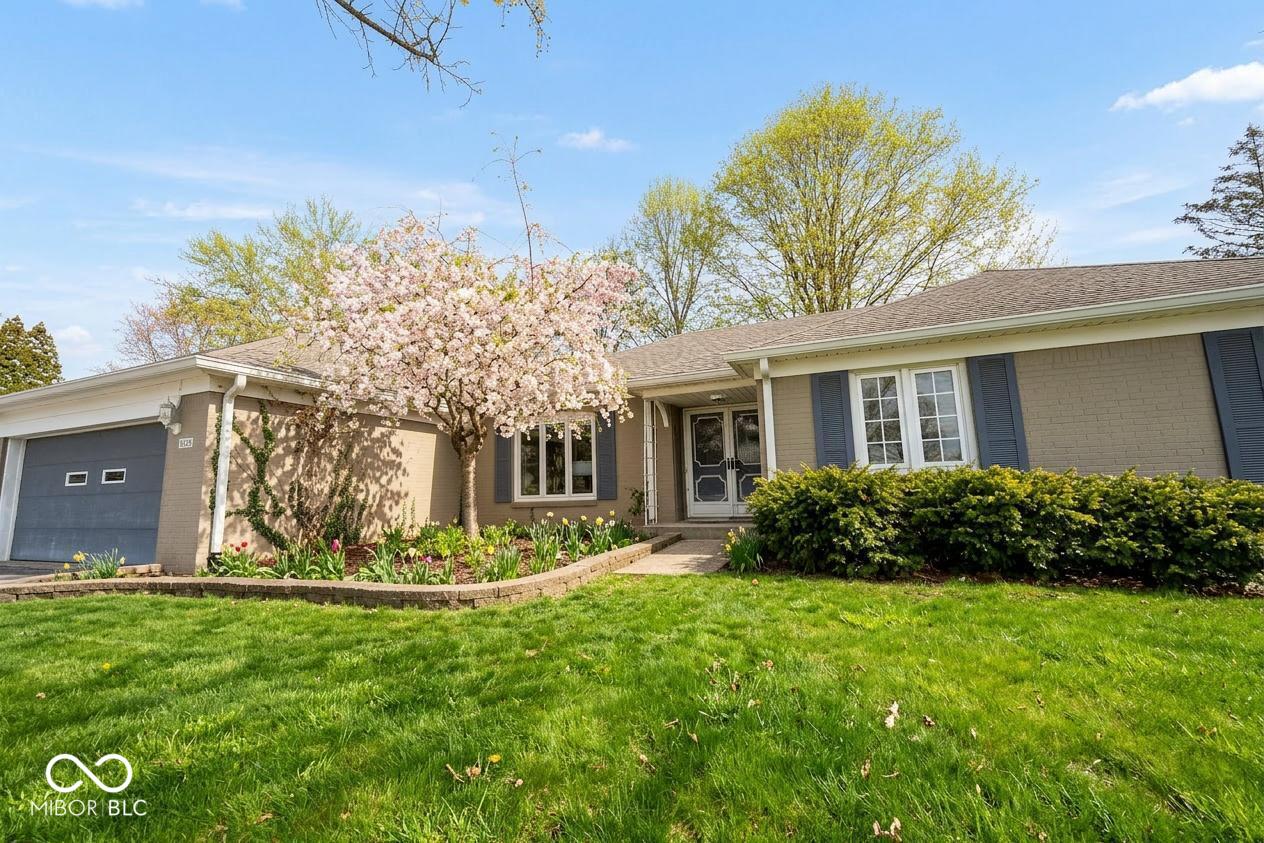 8720 Ellington Drive Indianapolis IN 46234