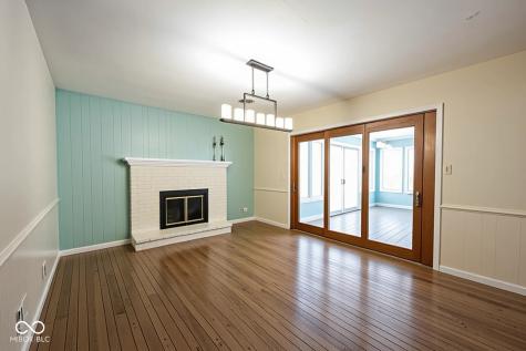 8720 Ellington Drive Indianapolis IN 46234