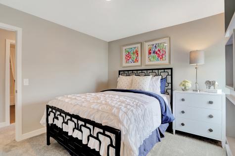 7448 Manor Lake Lane Indianapolis IN 46268