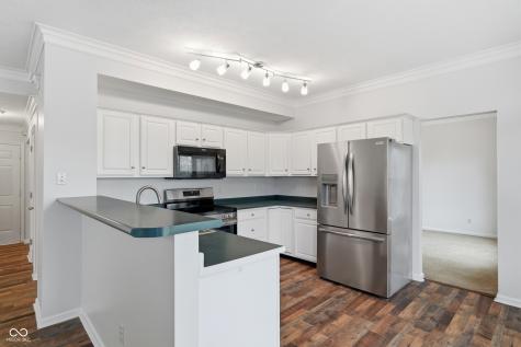 1036 Spanish Lake Drive Avon IN 46123