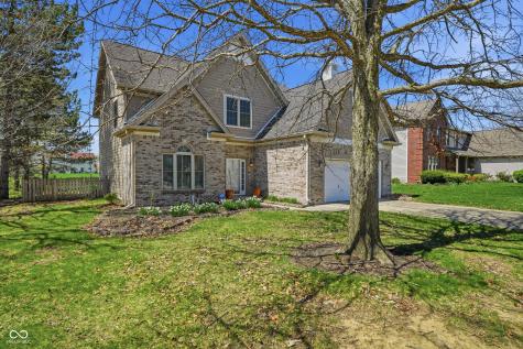 1036 Spanish Lake Drive Avon IN 46123