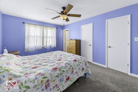 986 Country Aire Drive Greenwood IN 46143