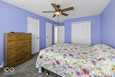 986 Country Aire Drive Greenwood IN 46143