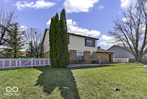 986 Country Aire Drive Greenwood IN 46143