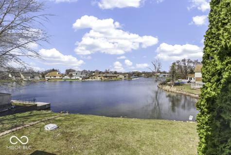 986 Country Aire Drive Greenwood IN 46143