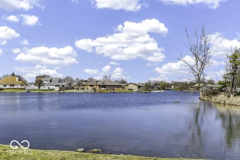 986 Country Aire Drive Greenwood IN 46143