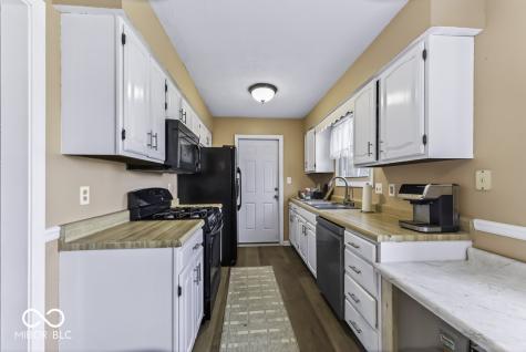986 Country Aire Drive Greenwood IN 46143