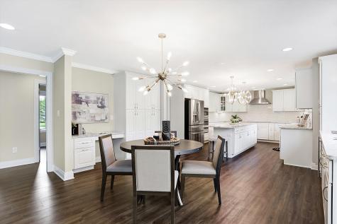 10730 Torrey Pines Circle Carmel IN 46032
